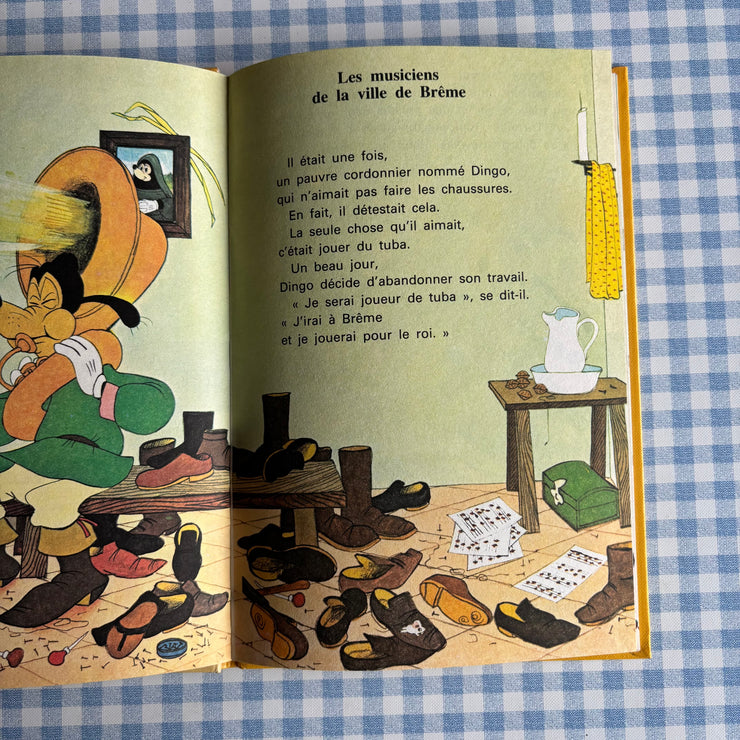 Livre trois contes merveilleux