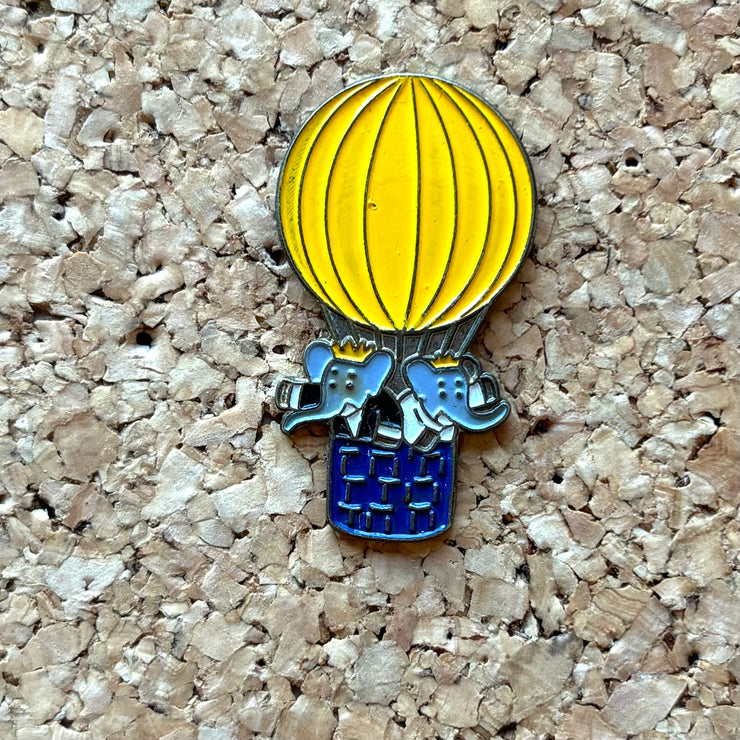Pins Babar Montgolfière