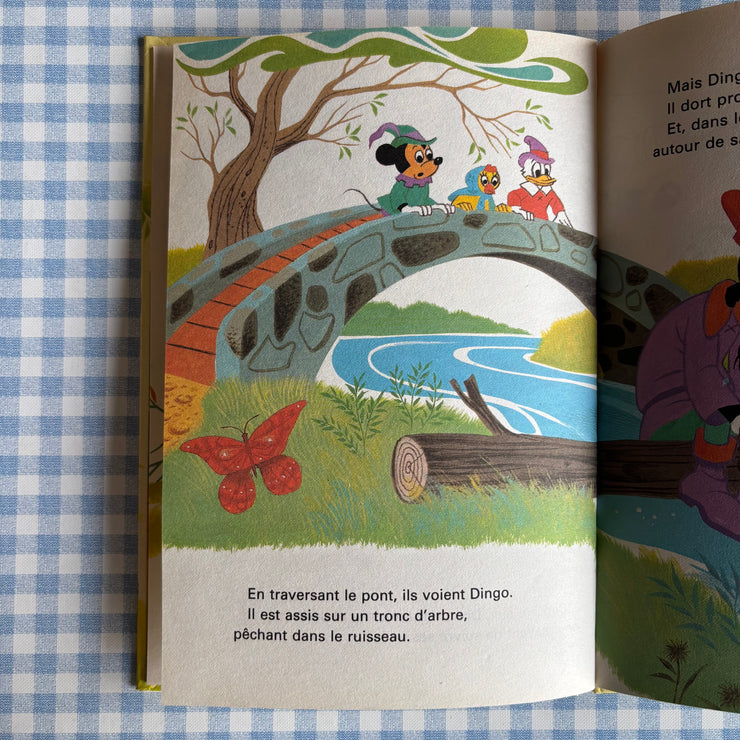 Livre Penny la poule et le grand méchant Loup