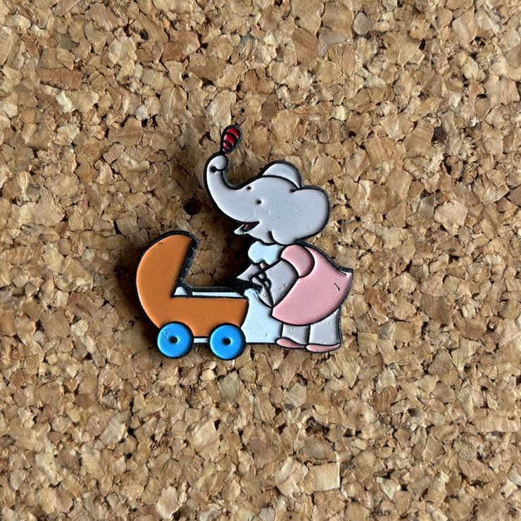 Pin's Flore Babar